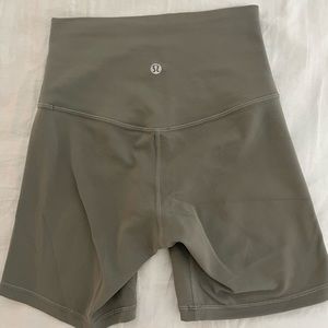 Lululemon align shorts 6”